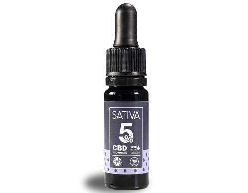 bottle of oil of cbd Sativa at 5%