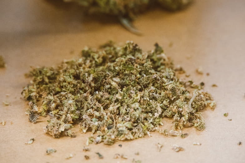Parage à sec au cannabis